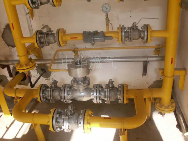 氣動(dòng)緊急制動(dòng)閥